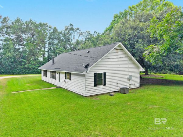 34750 Oak Lane, Stapleton, AL 36578