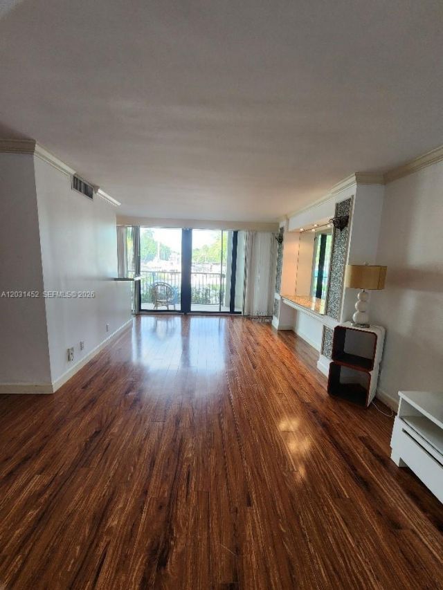 1301 River Reach Dr , Unit 106, Fort Lauderdale, FL 33315 Photo