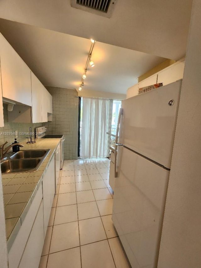 1301 River Reach Dr , Unit 106, Fort Lauderdale, FL 33315 Photo