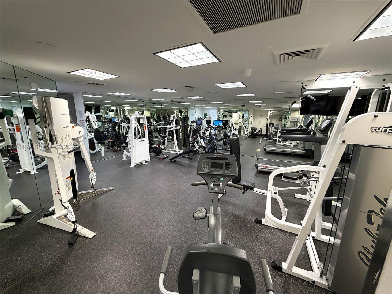 20191 E Country Club Dr, Unit 2601, Aventura, FL 33180 Photo
