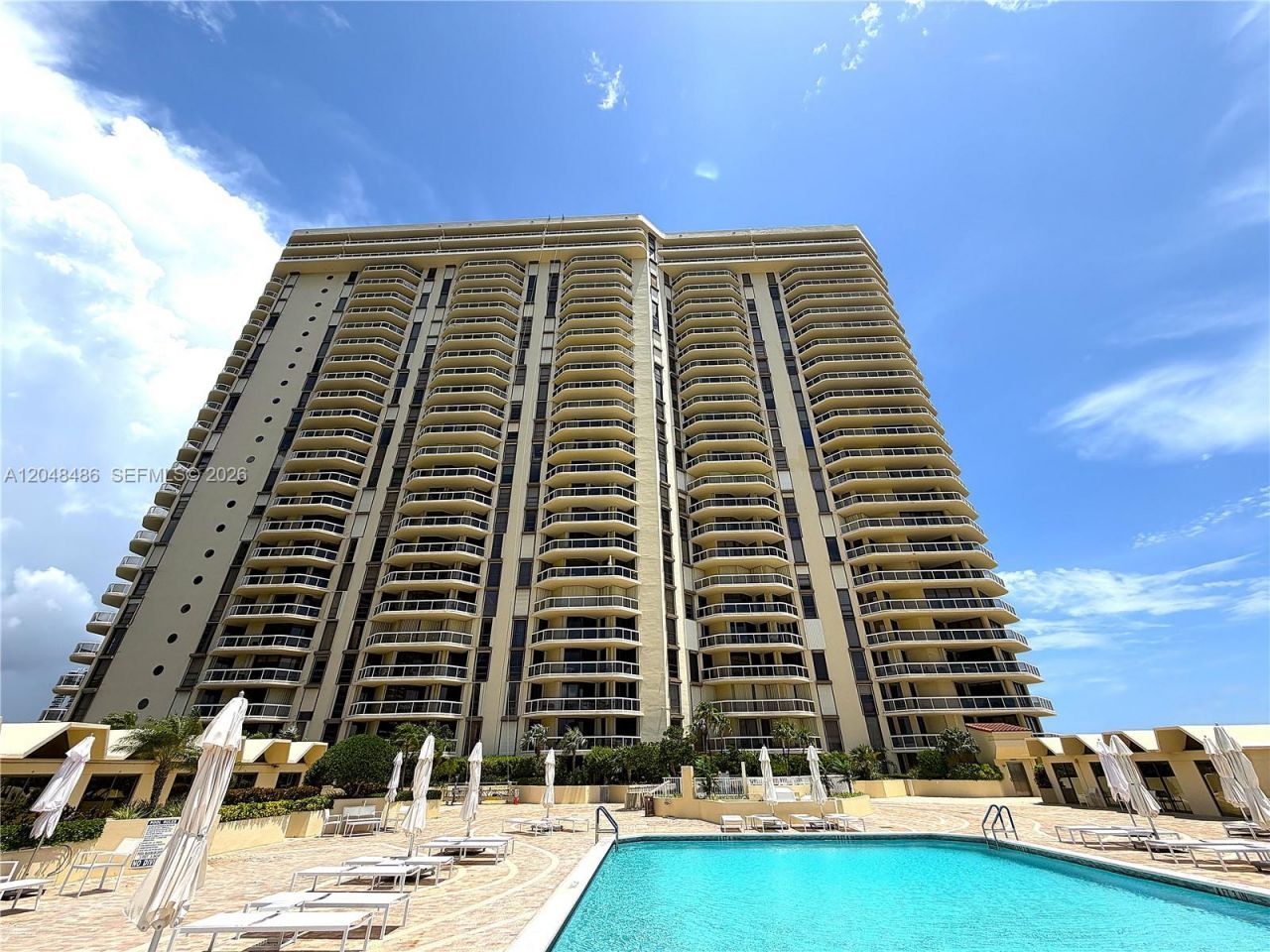 20191 E Country Club Dr, Unit 2601, Aventura, FL 33180 Photo