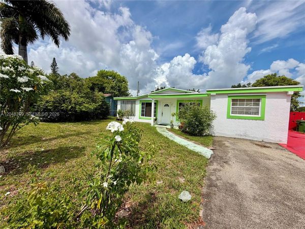 2141 NW 26th Ave , Fort Lauderdale, FL 33311