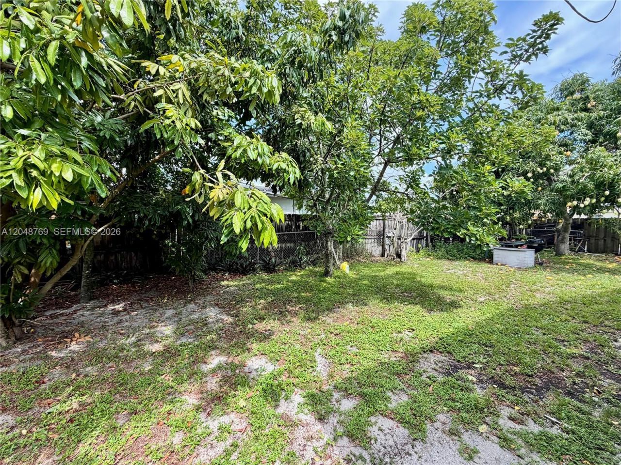 2141 NW 26th Ave , Fort Lauderdale, FL 33311 Photo