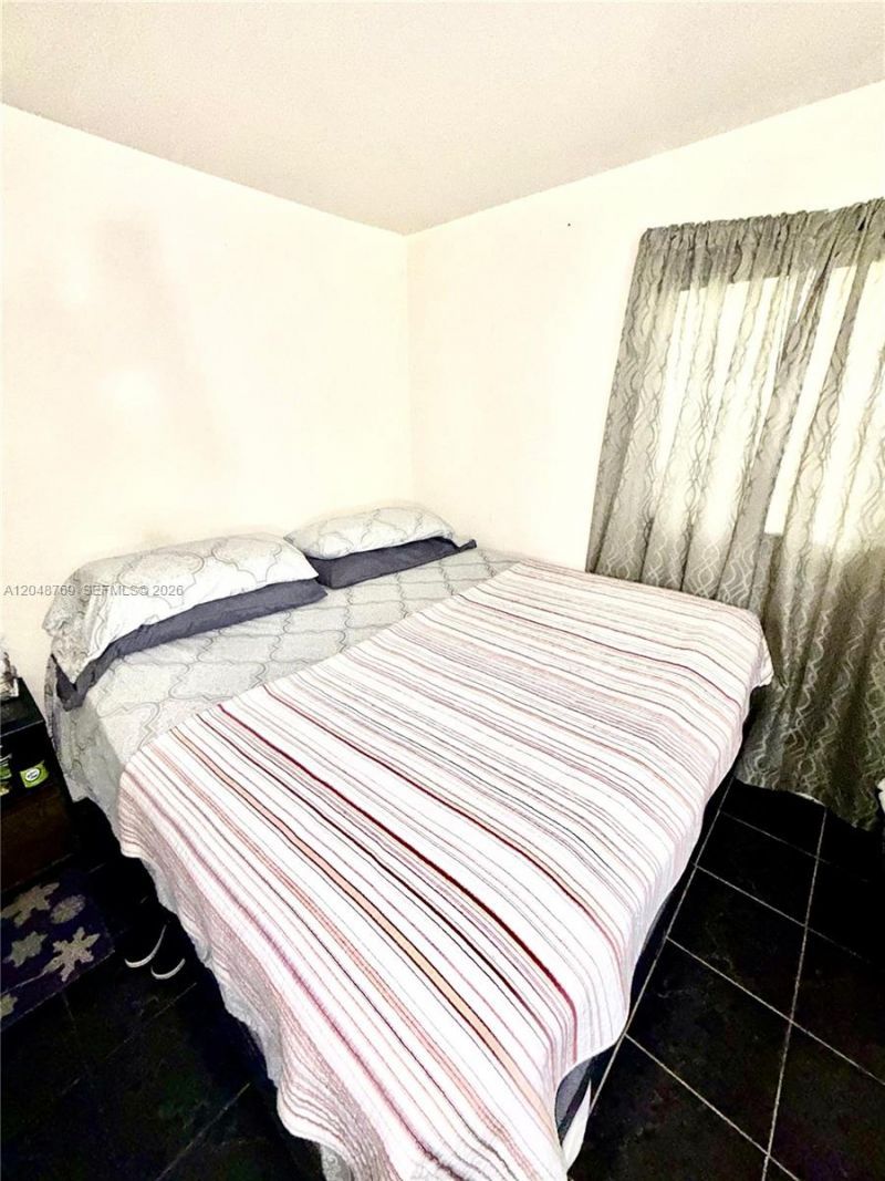 2141 NW 26th Ave , Fort Lauderdale, FL 33311 Photo