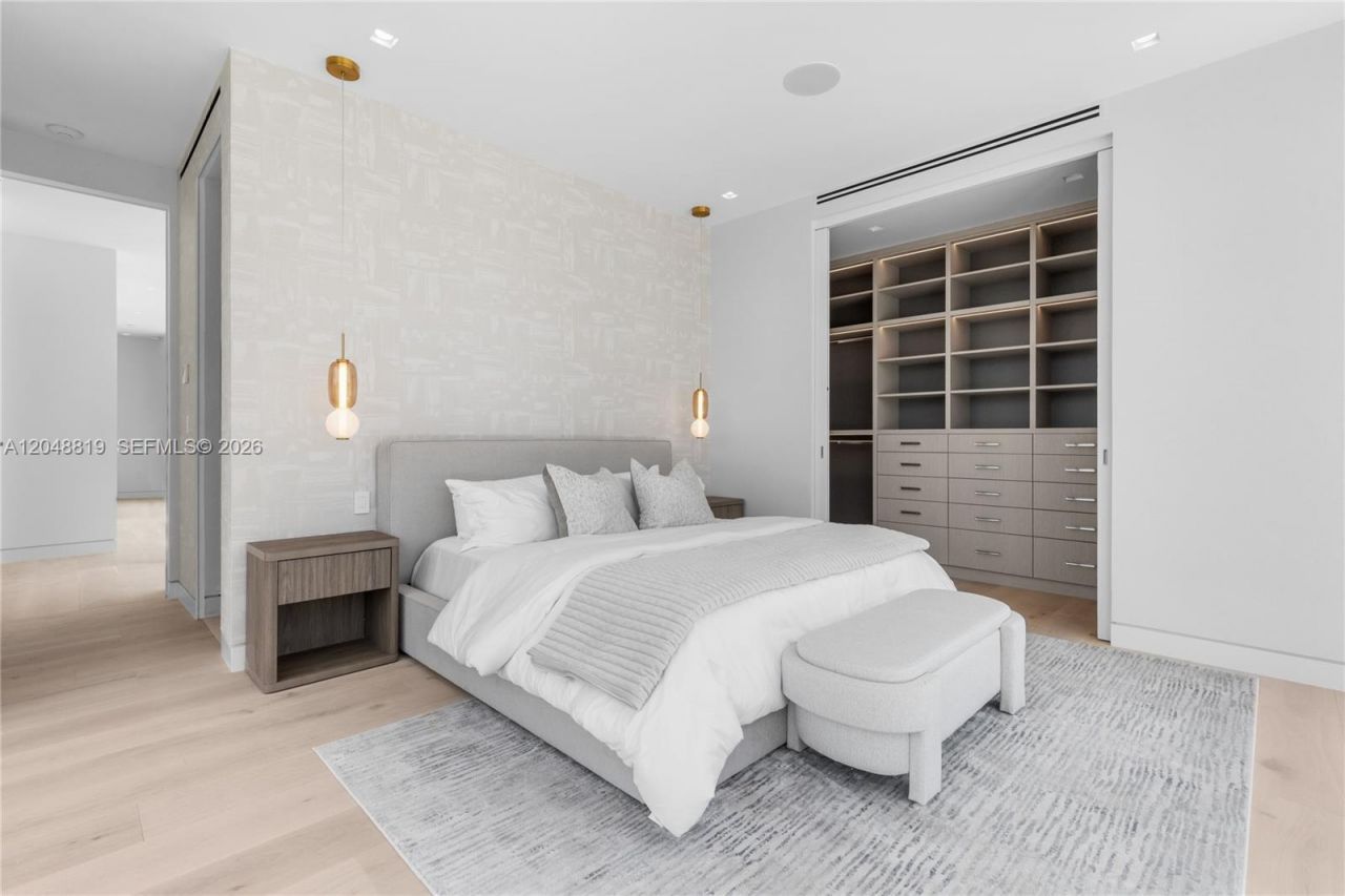 4504 Sheridan Ave , Miami Beach, FL 33140 Photo