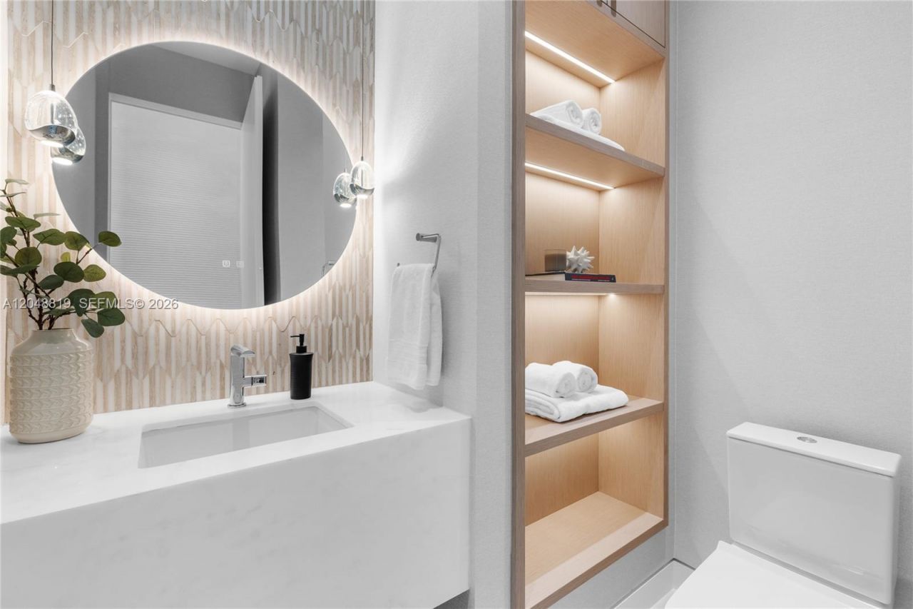 4504 Sheridan Ave , Miami Beach, FL 33140 Photo