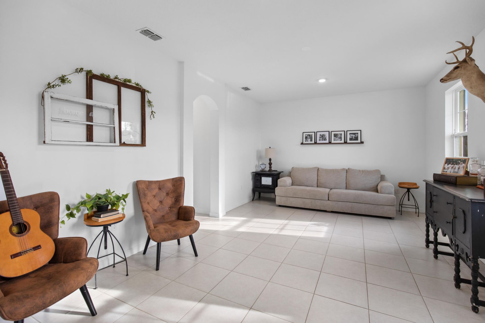 5648 NW Lorna Court, Port Saint Lucie, FL 34986 Photo
