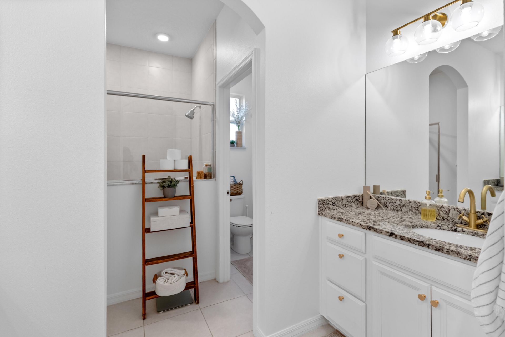 5648 NW Lorna Court, Port Saint Lucie, FL 34986 Photo