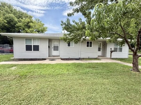 716 E Locust Street, Springfield, MO 65803