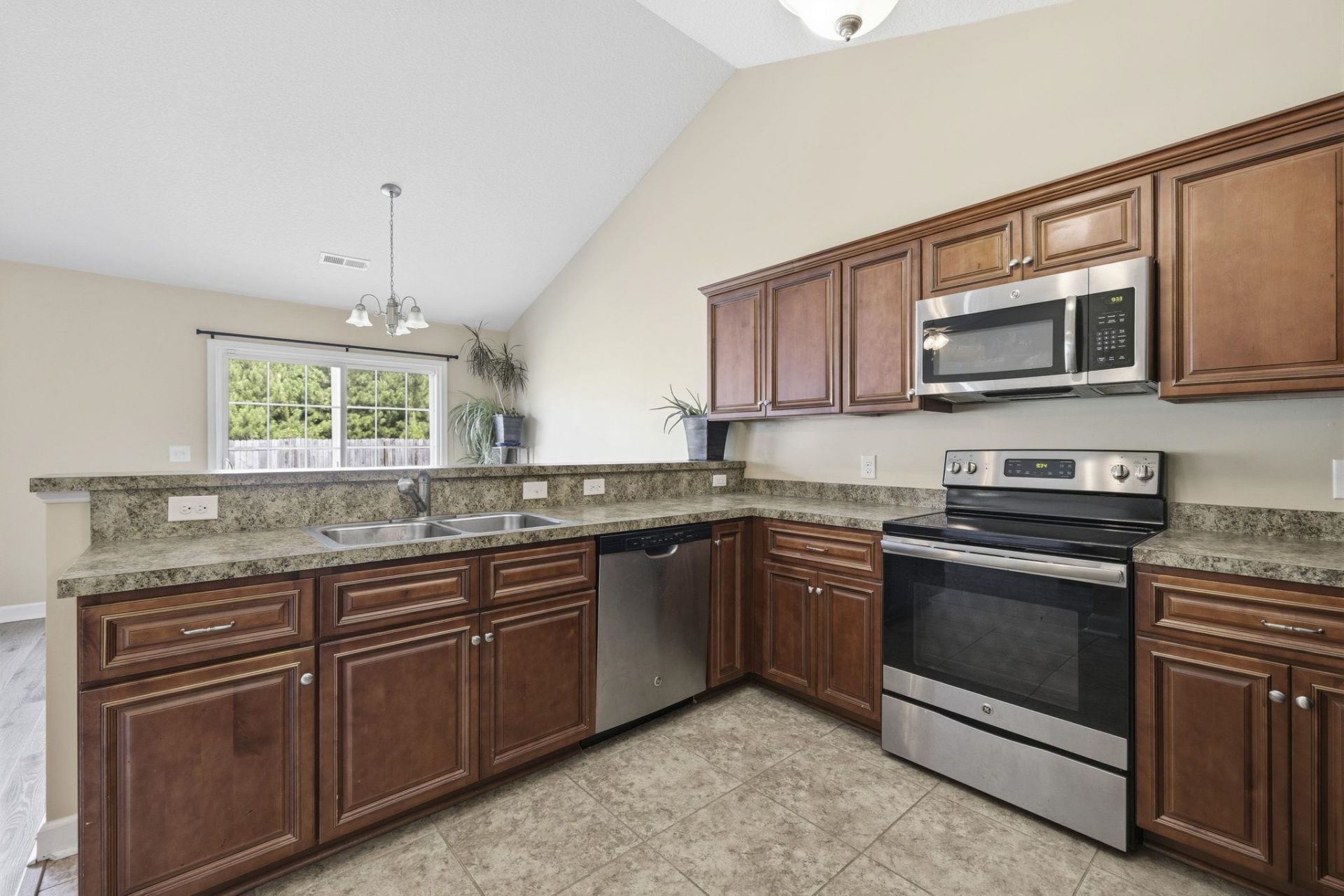 338 Cherry Buck Trail Photo 12