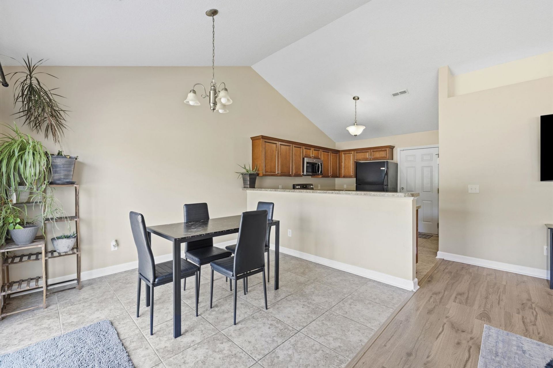 338 Cherry Buck Trail Photo 14