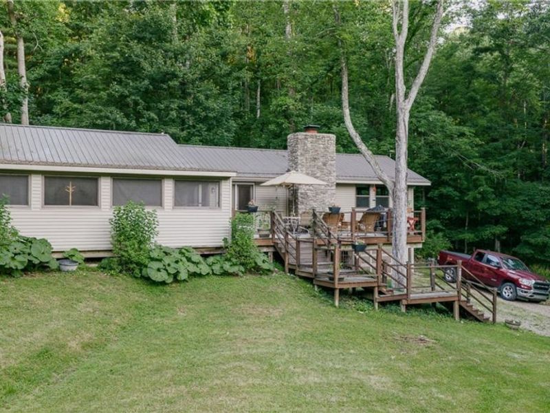 6153 Nichols Lane SW, Bowerston, OH 44695 Photo 1
