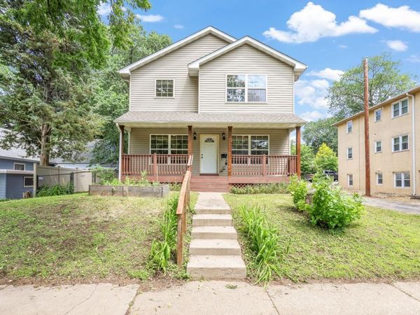 2116 2nd Avenue N, Minneapolis, MN 55405