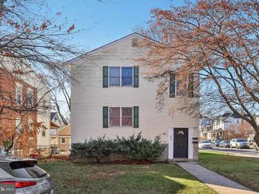 200 BARKER AVENUE, SHARON HILL, PA 19079