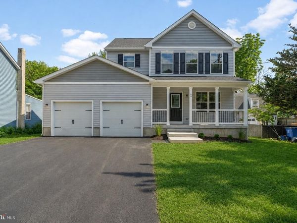 69 MAIN STREET, BRIDGEPORT, NJ 08014