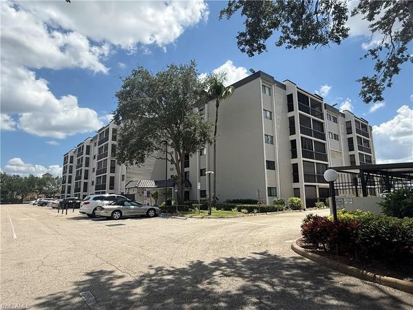 2121 Collier AVE, Unit 109, FORT MYERS, FL 33901