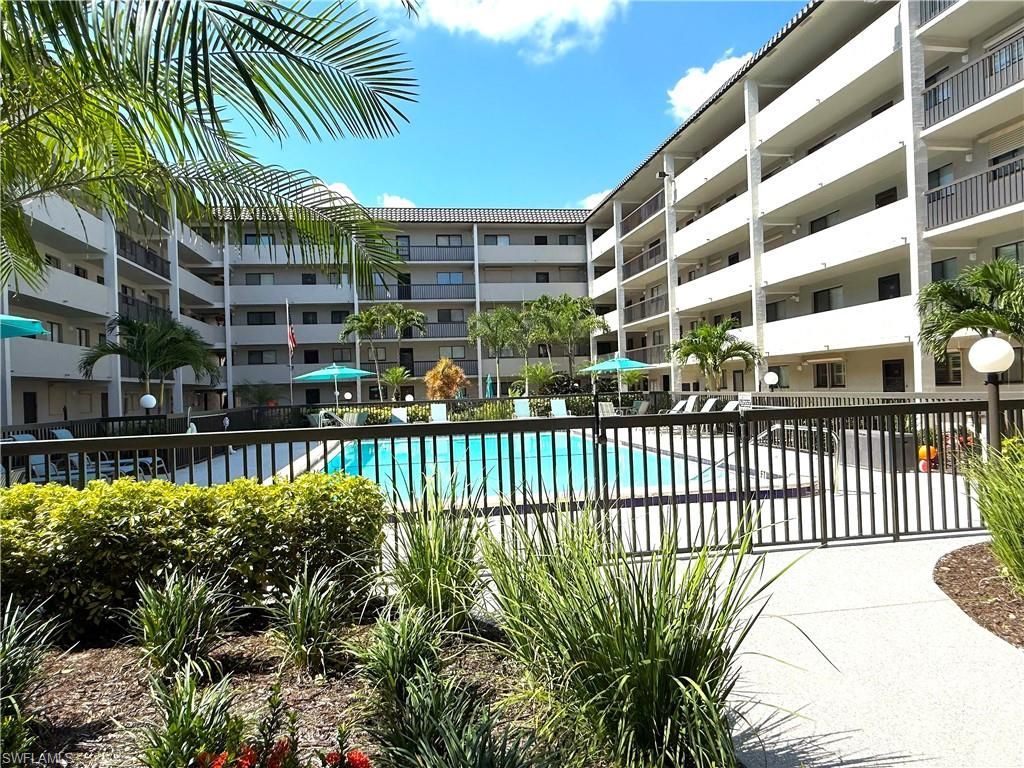 2121 Collier Ave, Unit 109, Fort Myers, FL 33901 Photo