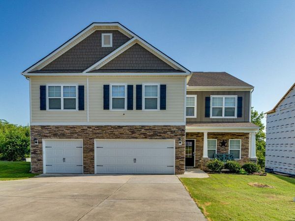 646 Lakeshore Drive, Fort Oglethorpe, GA 30742