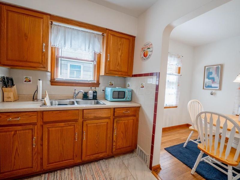3110 Torrington Avenue , Cleveland, OH 44134 Photo 14