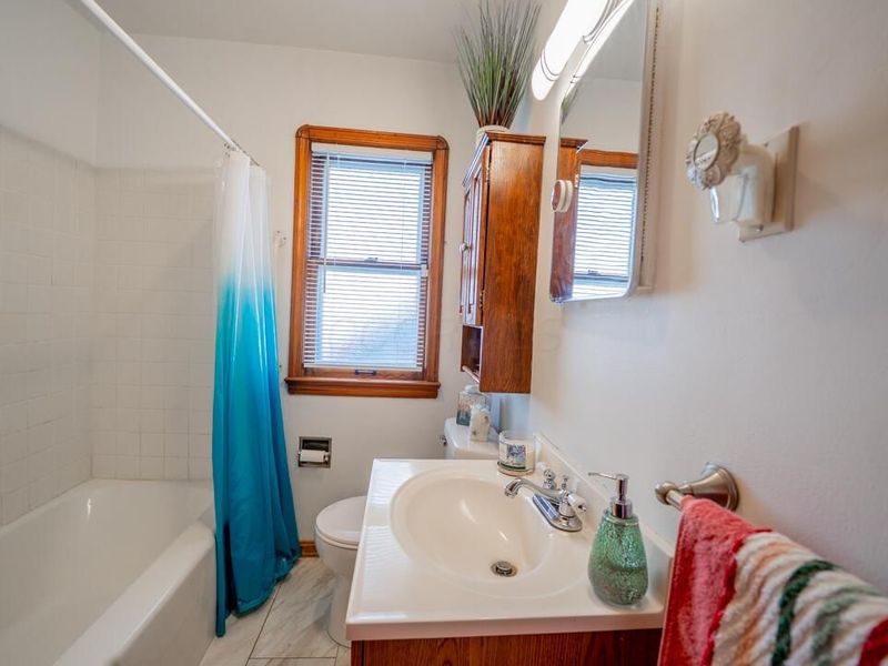 3110 Torrington Avenue , Cleveland, OH 44134 Photo 21