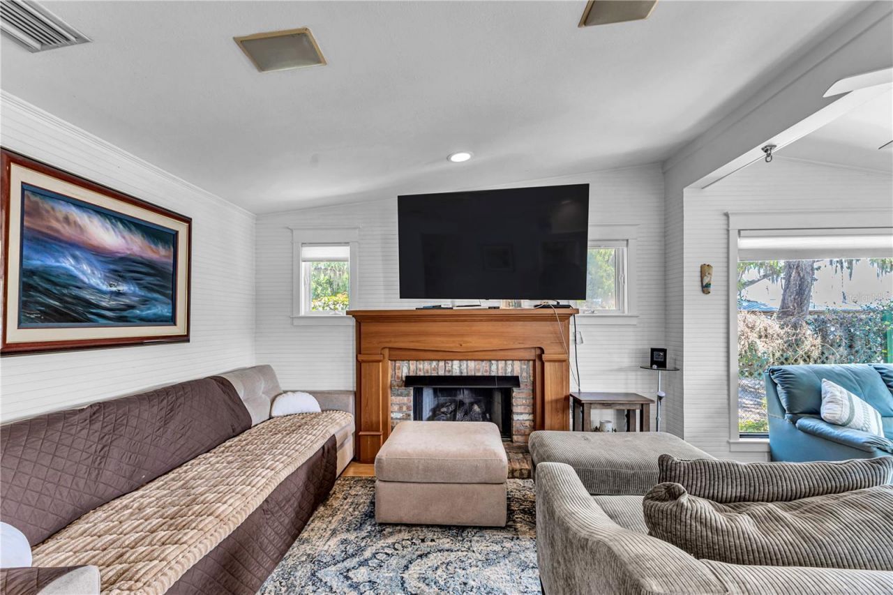 55342 Claire Street, Astor, FL 32102 Photo