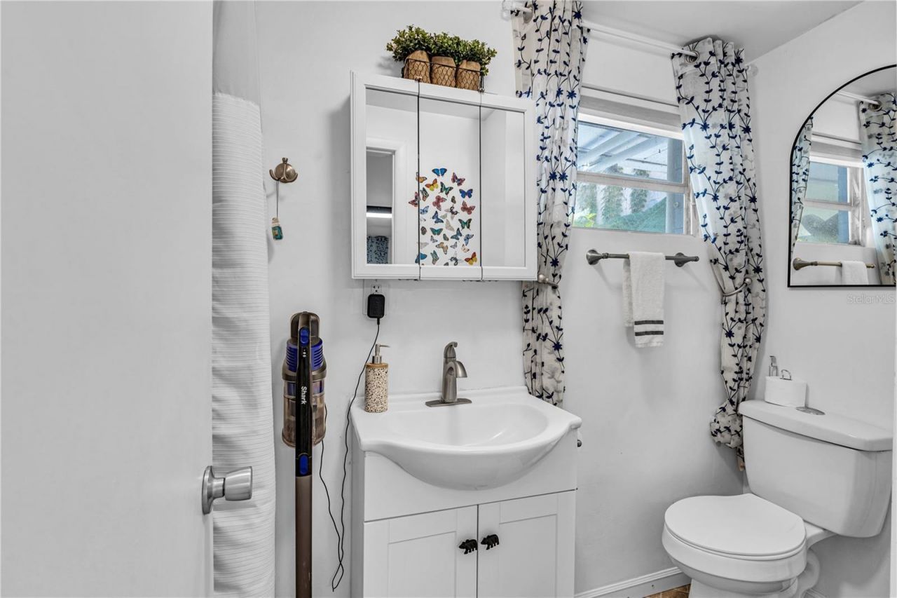55342 Claire Street, Astor, FL 32102 Photo
