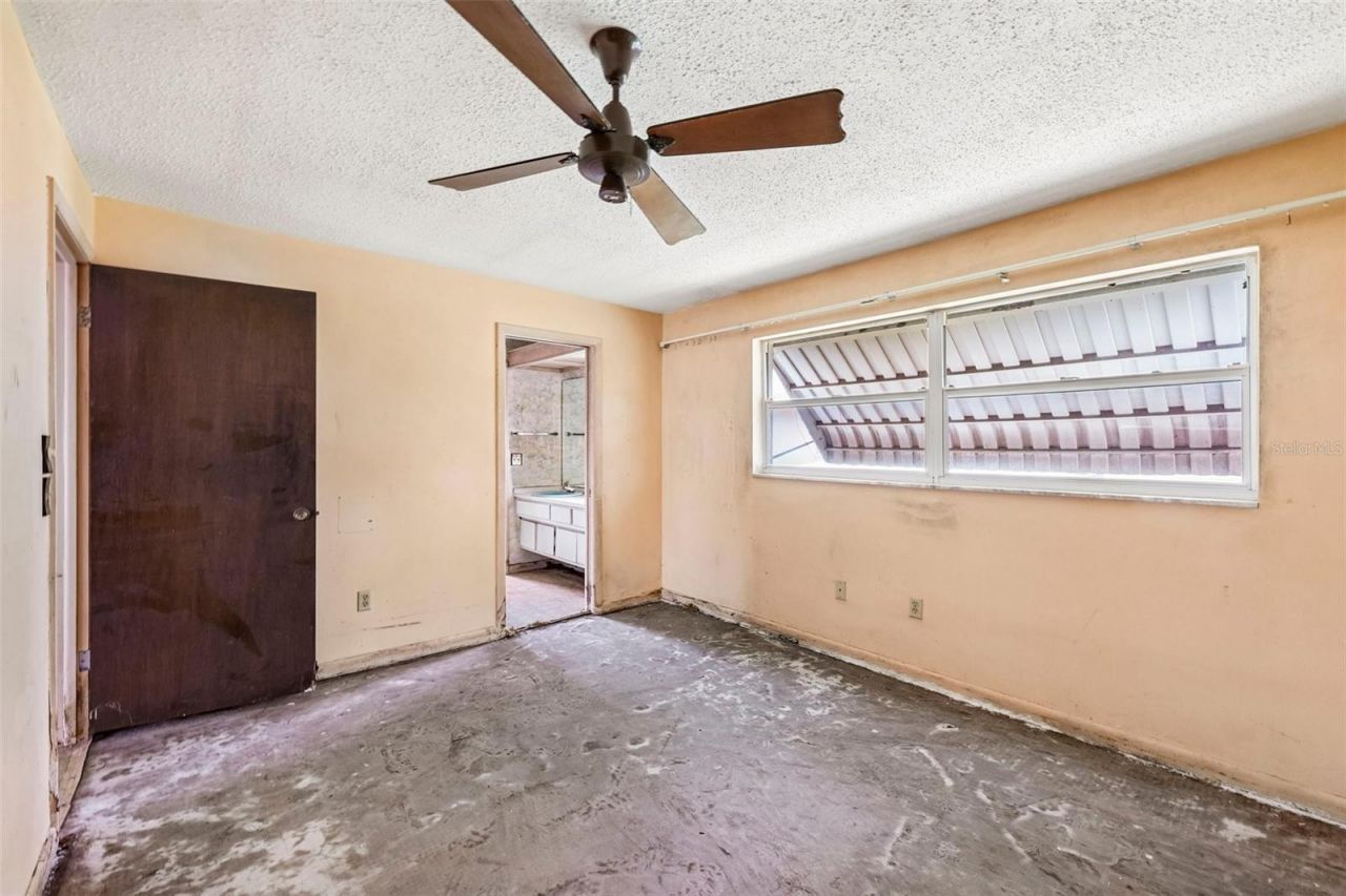 5362 Shalley Circle W, Fort Myers, FL 33919 Photo