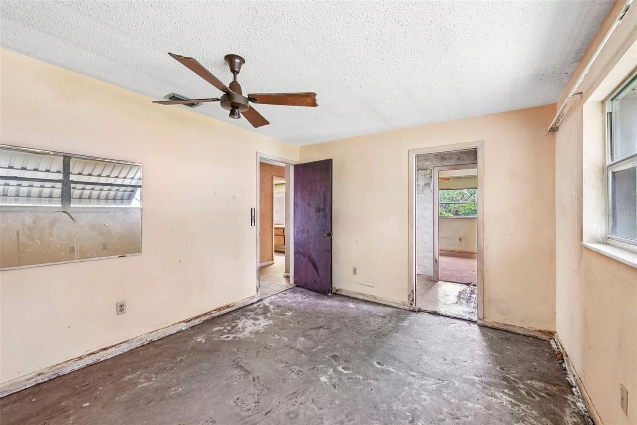5362 Shalley Circle W, Fort Myers, FL 33919 Photo