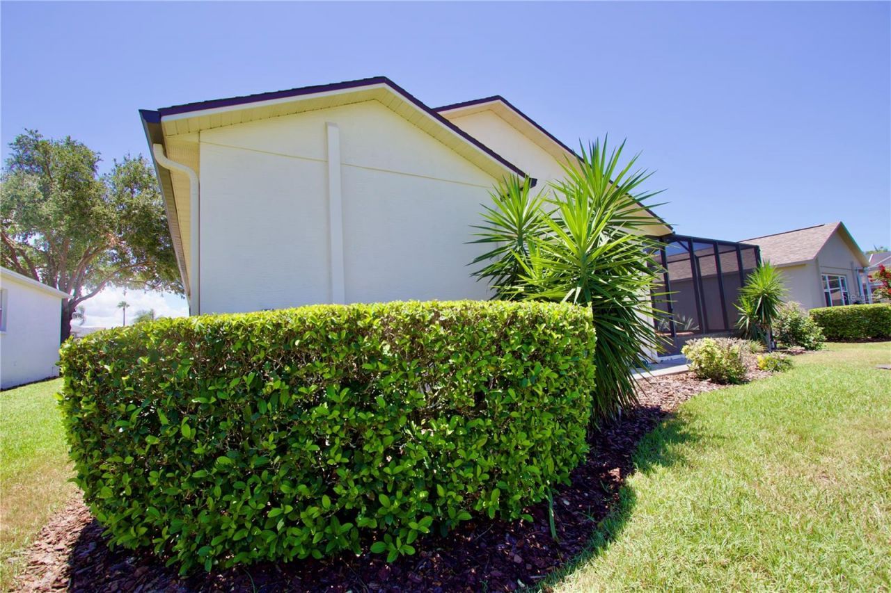 11205 Edge Park Drive , Hudson, FL 34667 Photo