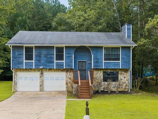 7055 Hania Drive, Fairburn, GA 30213