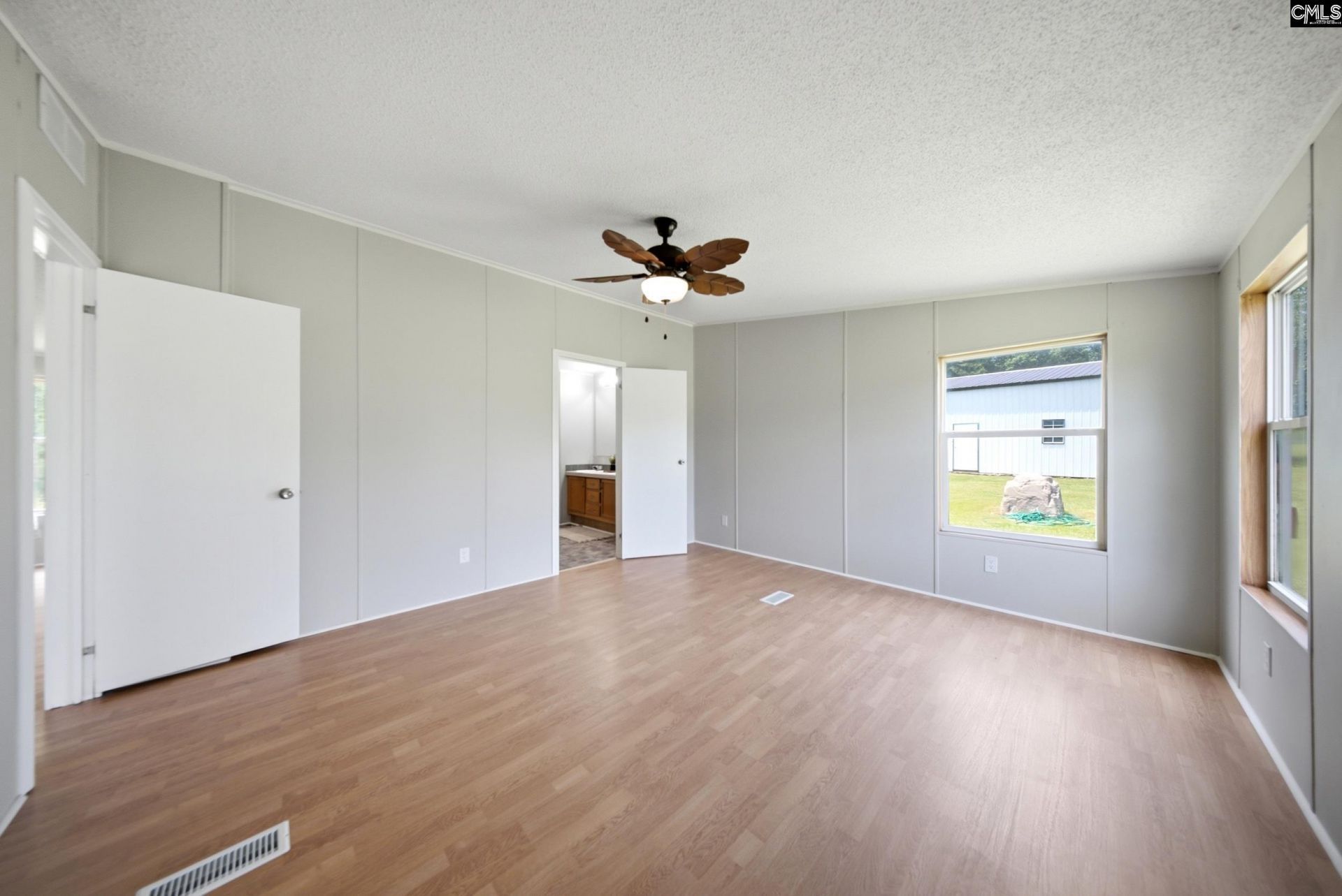 7580 Columbia Highway  Photo 17