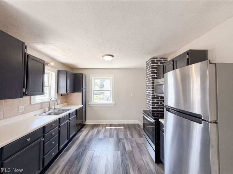 4415 Oak Park Avenue, Cleveland, OH 44109 Photo 7