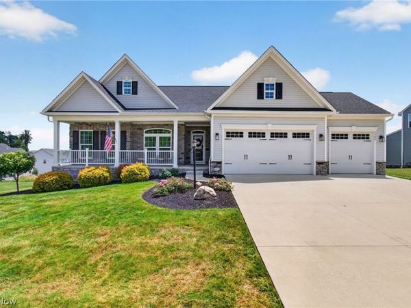 7390 Emerald Glen Avenue NW, Canal Fulton, OH 44614