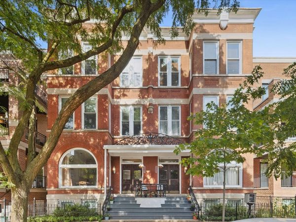 2734 N Seminary Avenue , Unit 1A, Chicago, IL 60614