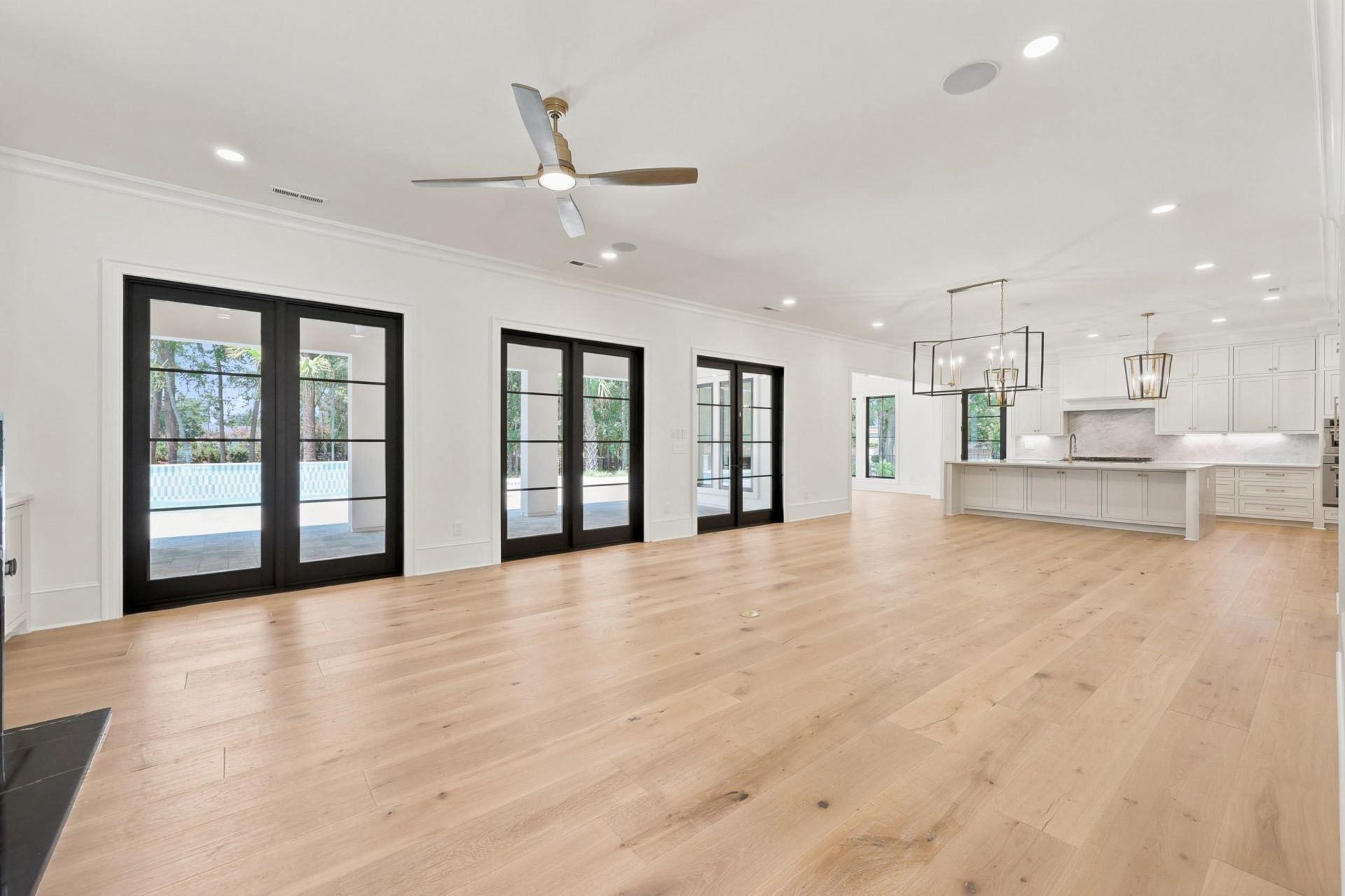 9413 Park St. Photo 20