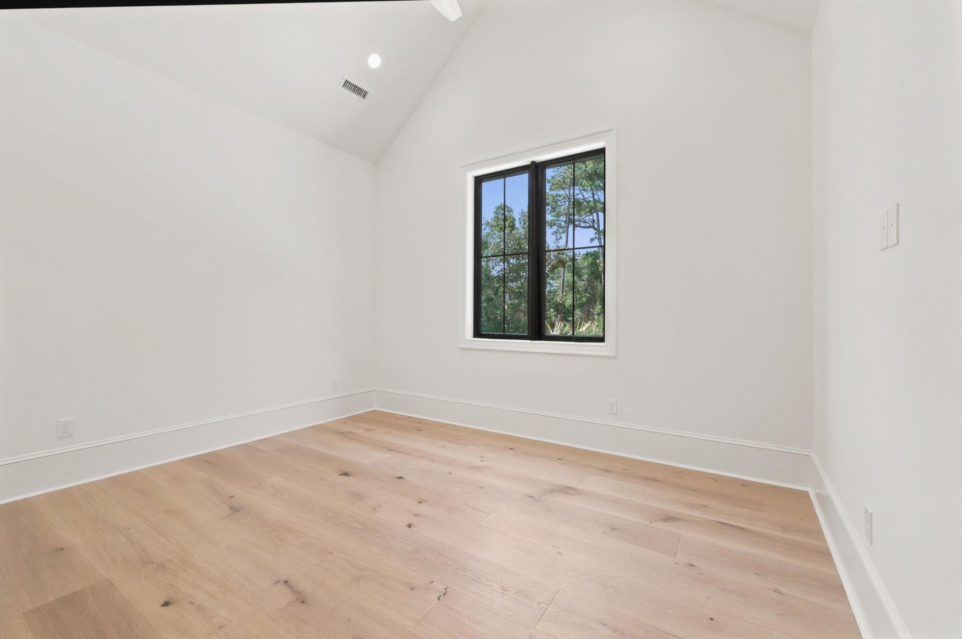 9413 Park St. Photo 56