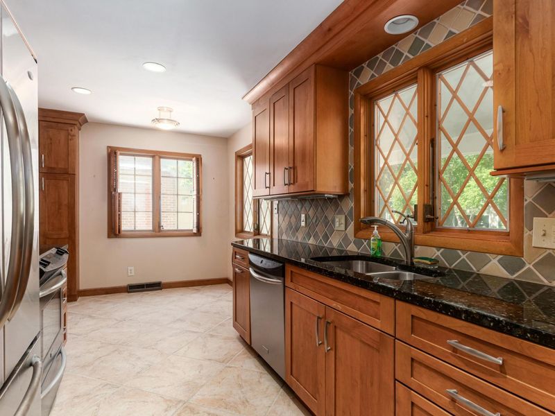 5822 Falmouth Court, Columbus, OH 43085 Photo 11