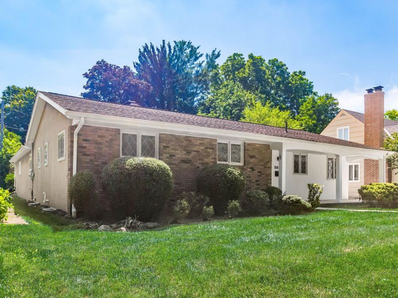 5822 Falmouth Court, Columbus, OH 43085 Photo 2