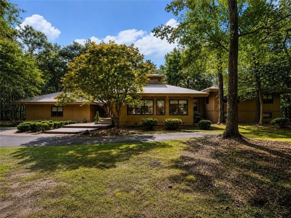 8549 Dawes Lake Road, Mobile, AL 36619