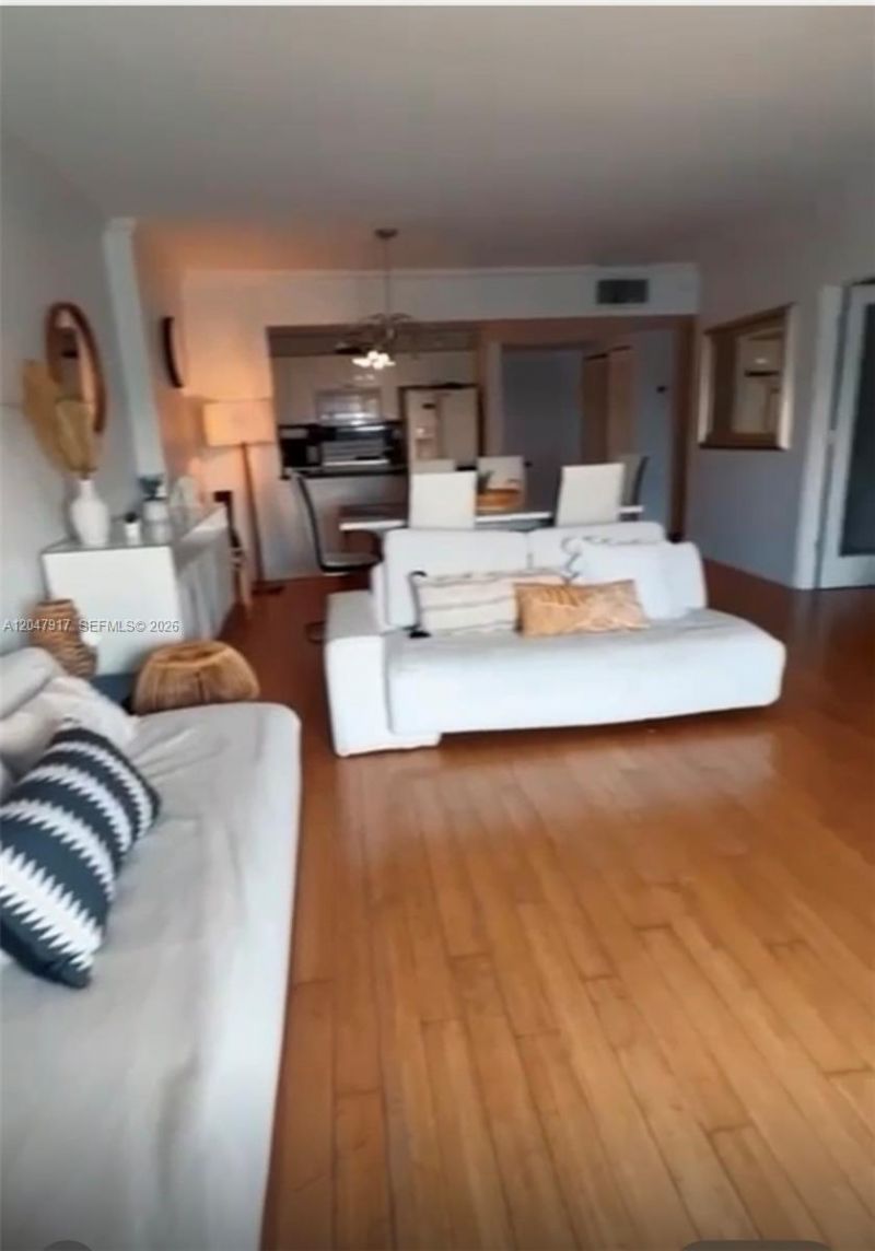 2301 Collins Ave, Unit 833, Miami Beach, FL 33139 Photo