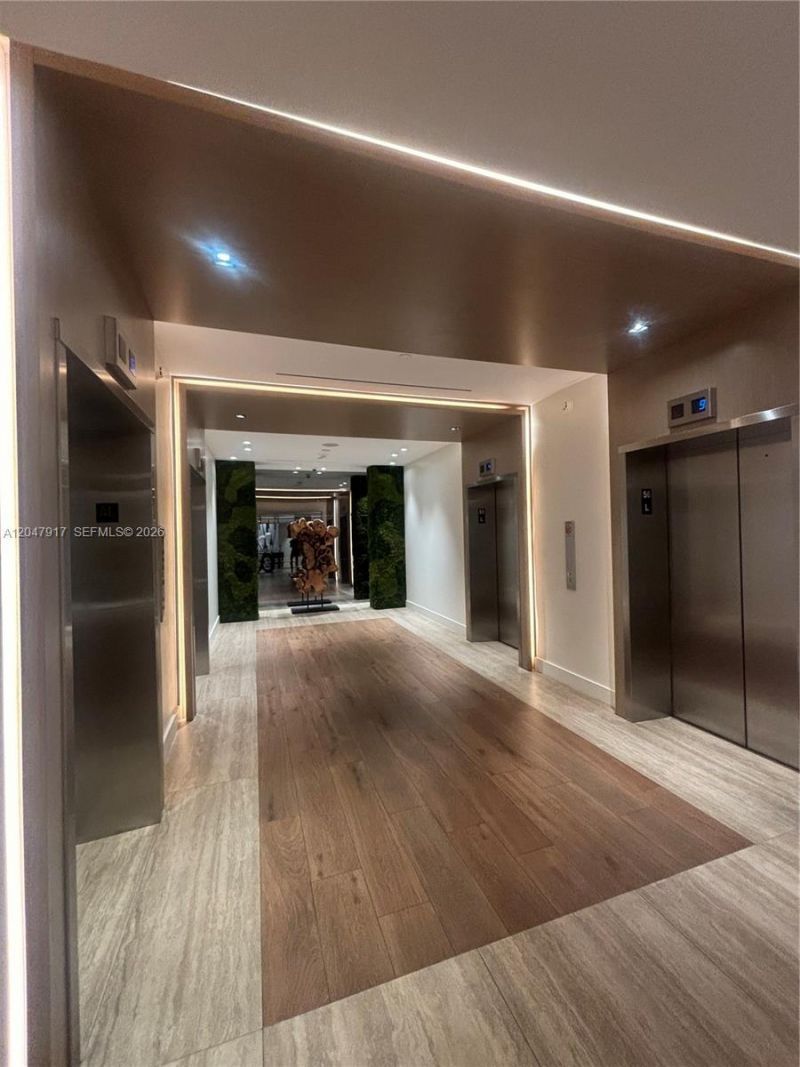 2301 Collins Ave, Unit 833, Miami Beach, FL 33139 Photo