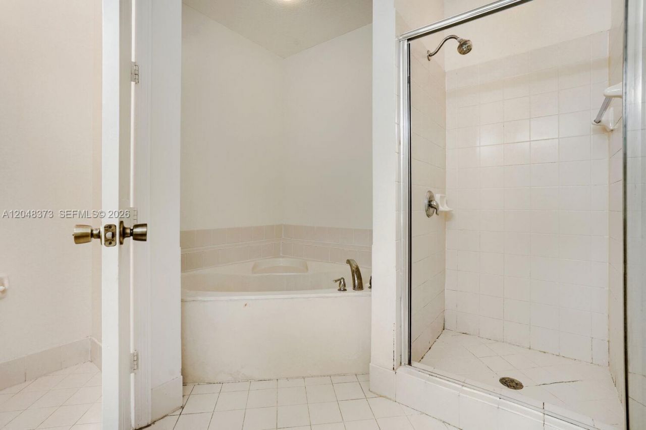 666 NE 35th Ave, Homestead, FL 33033 Photo