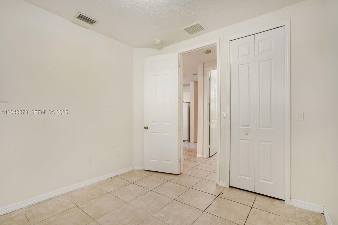 666 NE 35th Ave, Homestead, FL 33033 Photo