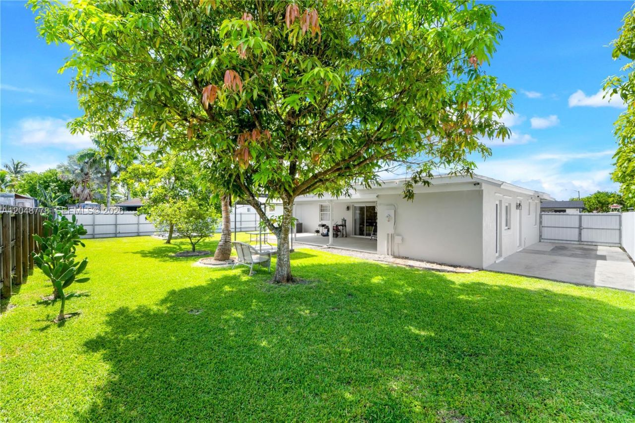 1759 W Mowry Ct , Homestead, FL 33030 Photo