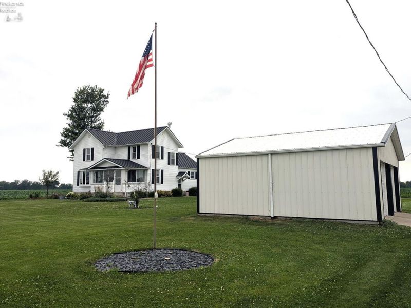 9859 W Hetrick Road, Oak Harbor, OH 43449 Photo 3