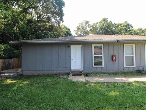50 Fulton Ave, Unit D-16, Pensacola, FL 32503
