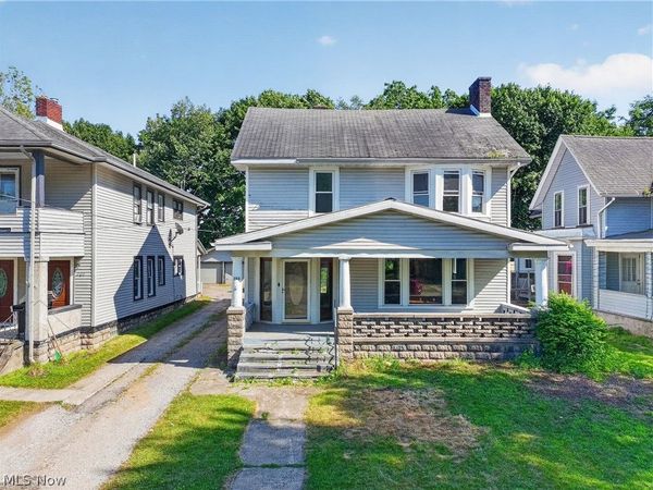703 W Main Street , Conneaut, OH 44030
