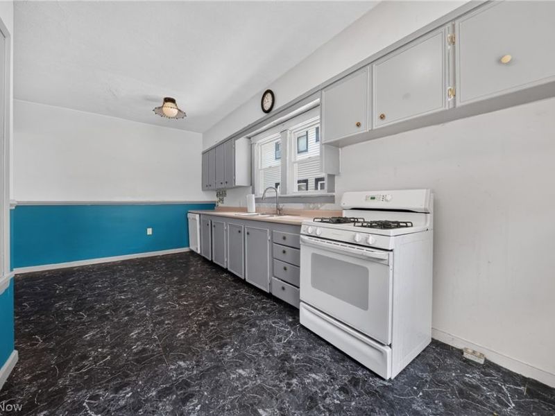 703 Main Street, Conneaut, OH 44030 Photo 17
