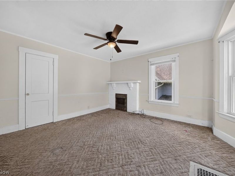 703 Main Street, Conneaut, OH 44030 Photo 24
