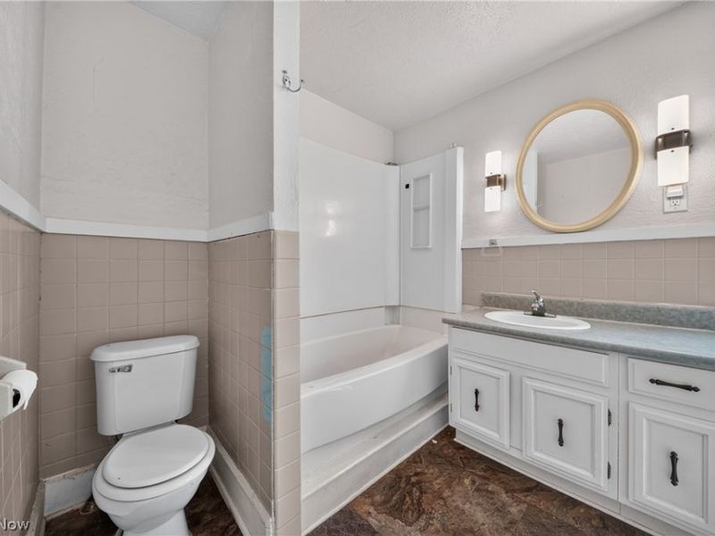 703 Main Street, Conneaut, OH 44030 Photo 29